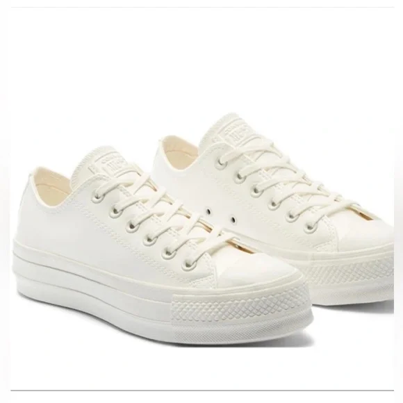 Converse Platform Chuck Taylor All Star Low Top Sneakers Size 7 - Picture 1 of 6